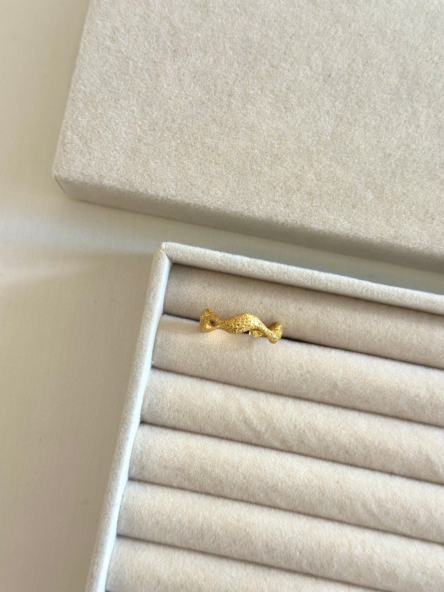 LELOU RING