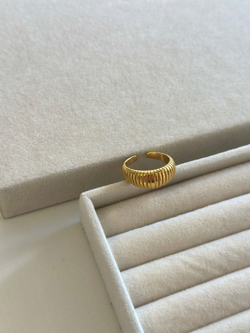 MYNTHE RING