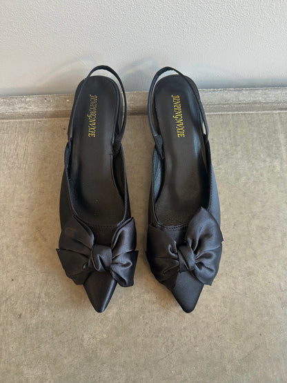 AVA ballerina